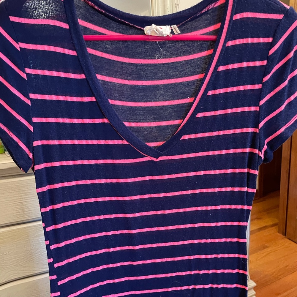 One clothing v neck shirt